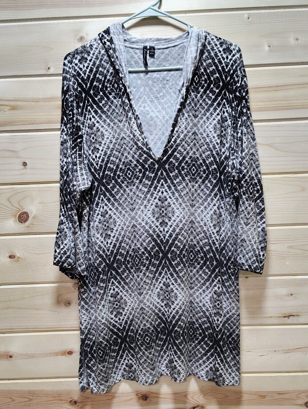 Portocruz Black Gray Boho Geometric Hooded Tunic Top Cover Up M V-neck Stretch